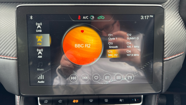 MG ZS 1.5 VTi-TECH Exclusive 5dr Petrol Hatchback